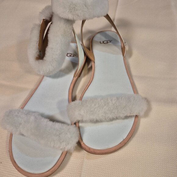 UGG nwot sandals - Picture 1 of 9